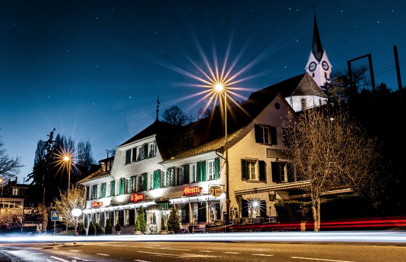 2019.04 April il Faro Herrliberg by Night TJT_2824.jpg